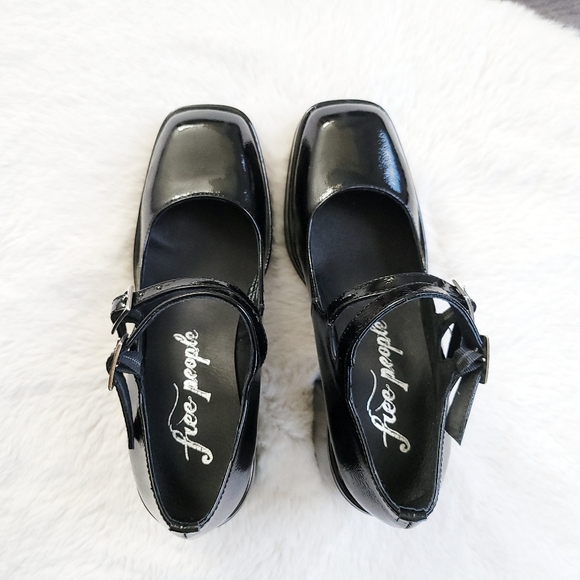 Free People Ruby Strappy Black Patent Leather Mary Jane Platform Pumps - Picture 6 of 11